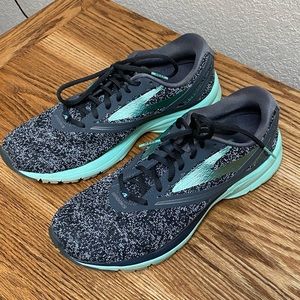 Brooks Launch 4 size 12